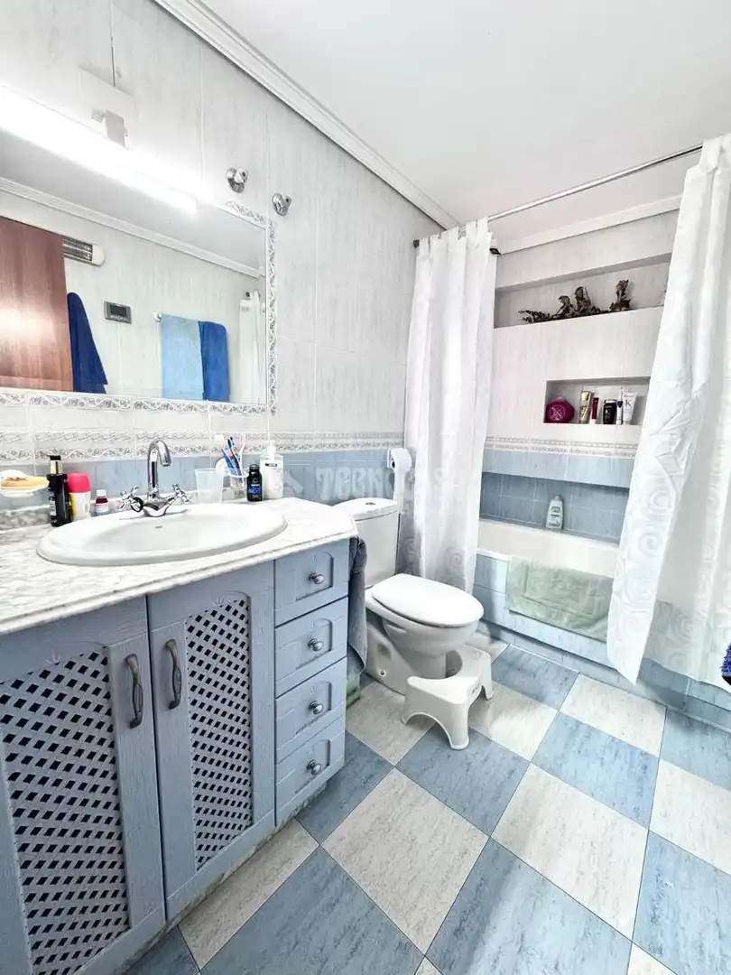 Baño de Piso en venta en Córdoba con Aire acondicionado y Calefacción