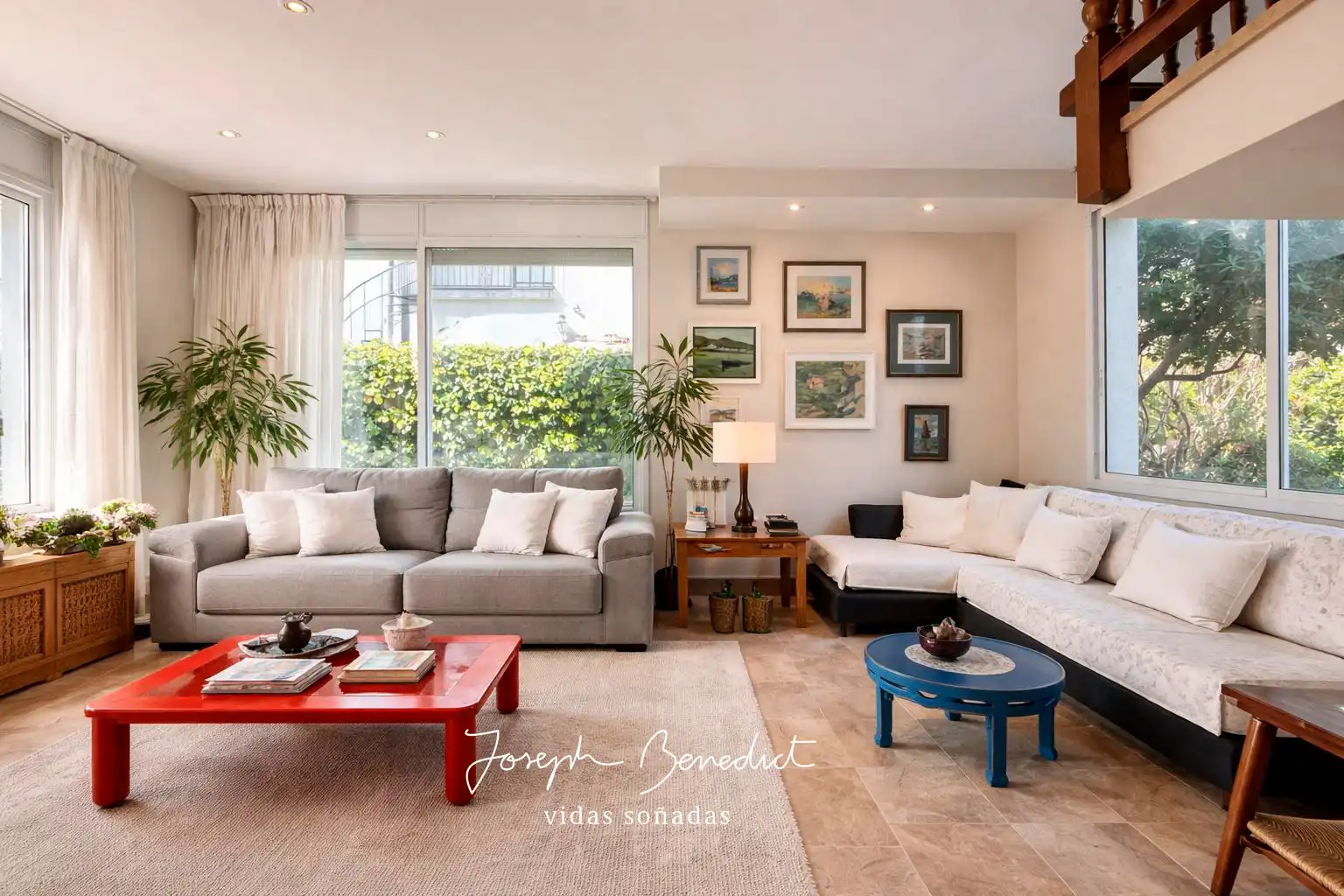 Sala de estar de Casa o chalet en venta en Castelldefels con Aire acondicionado, Calefacción y Jardín privado