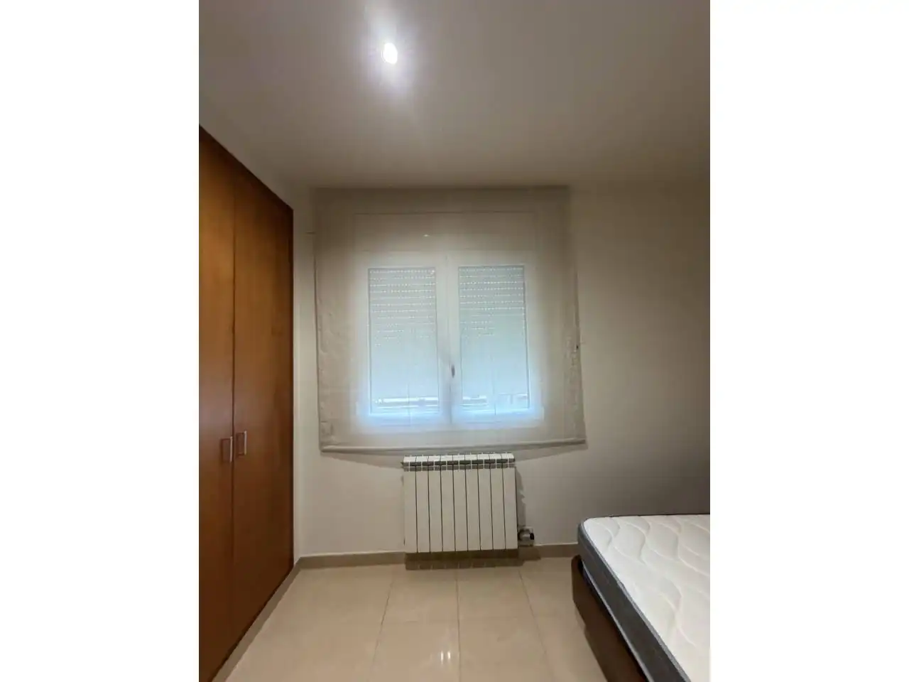 Habitación de Casa o chalet de alquiler en Quart con Aire acondicionado, Calefacción y Jardín privado