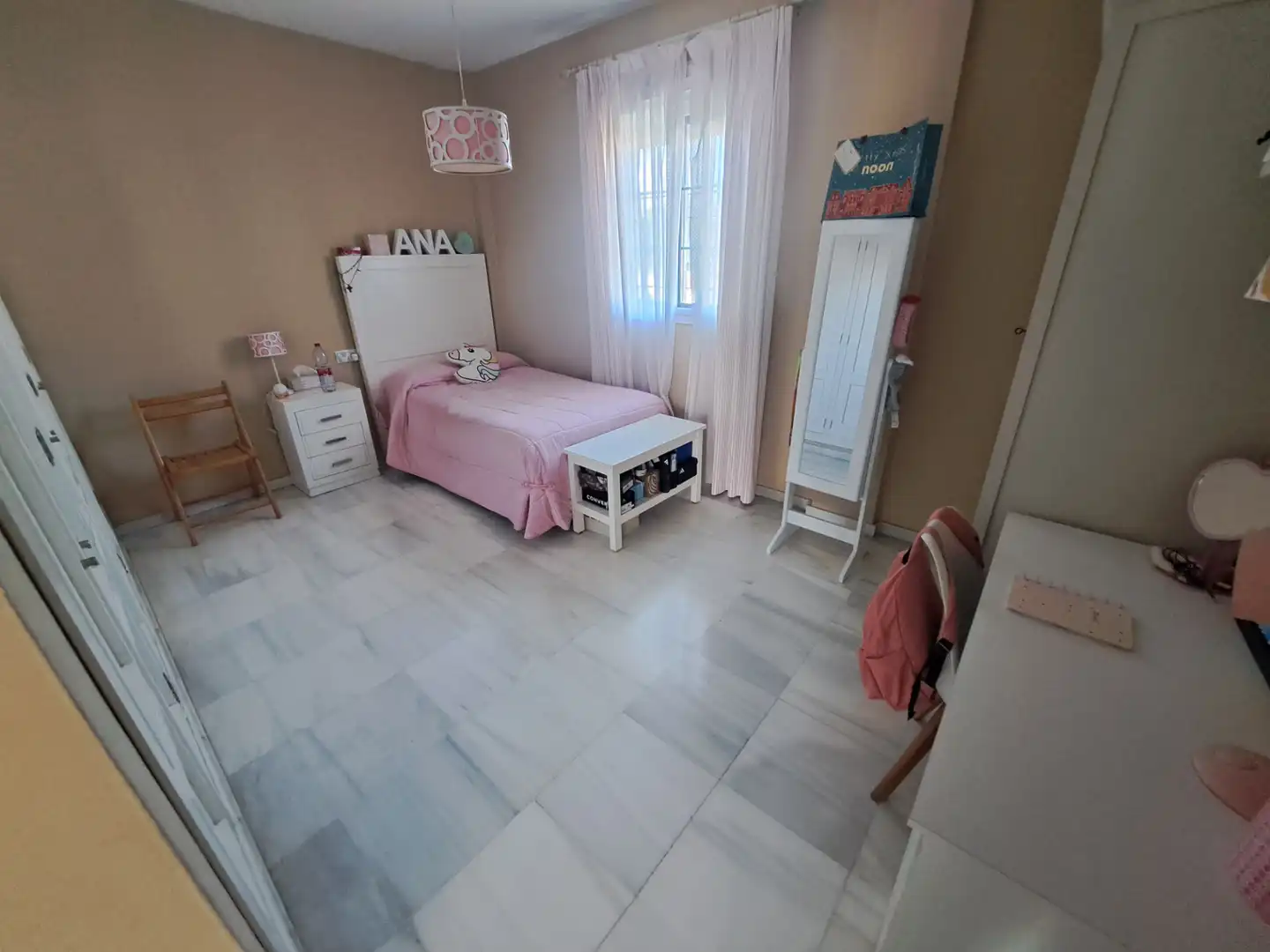 Dormitori de Casa o xalet en venda en Dos Hermanas amb Aire condicionat, Jardí privat i Terrassa