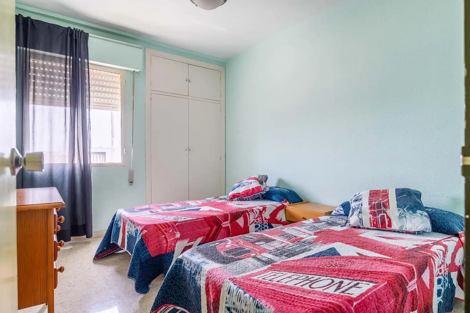 Bedroom of Flat for sale in Dos Hermanas  with Air Conditioner, Terrace and Furnished
