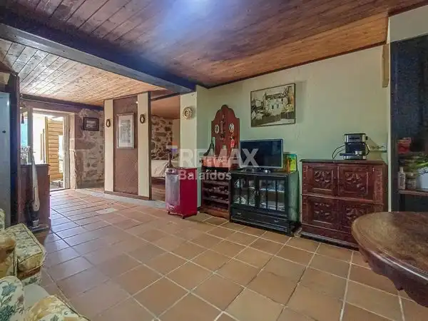 Casa o xalet en venda en O Rosal   amb Calefacció, Jardí privat i Terrassa