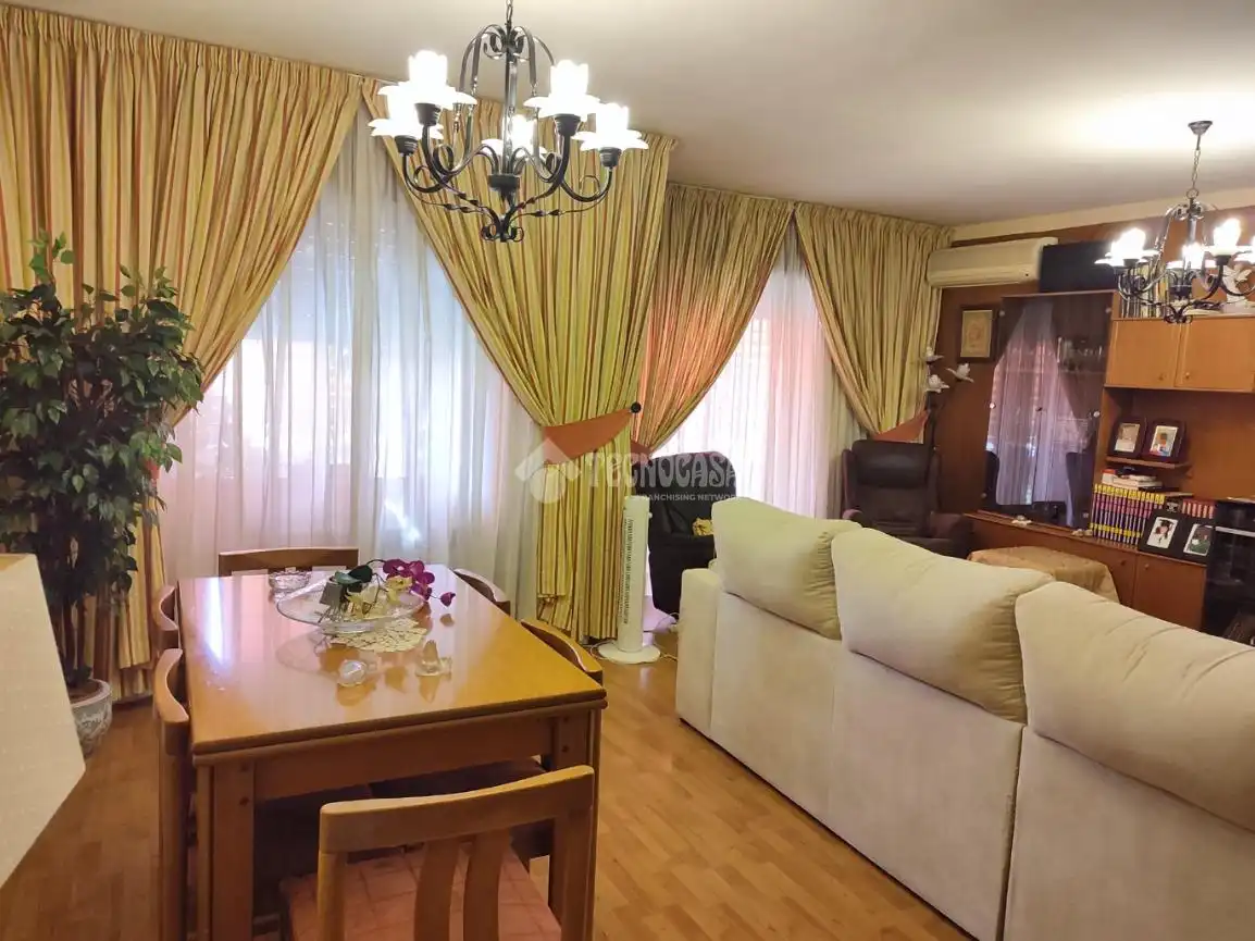 Flat with terrace for sale in Centro ciudad, imagen 5