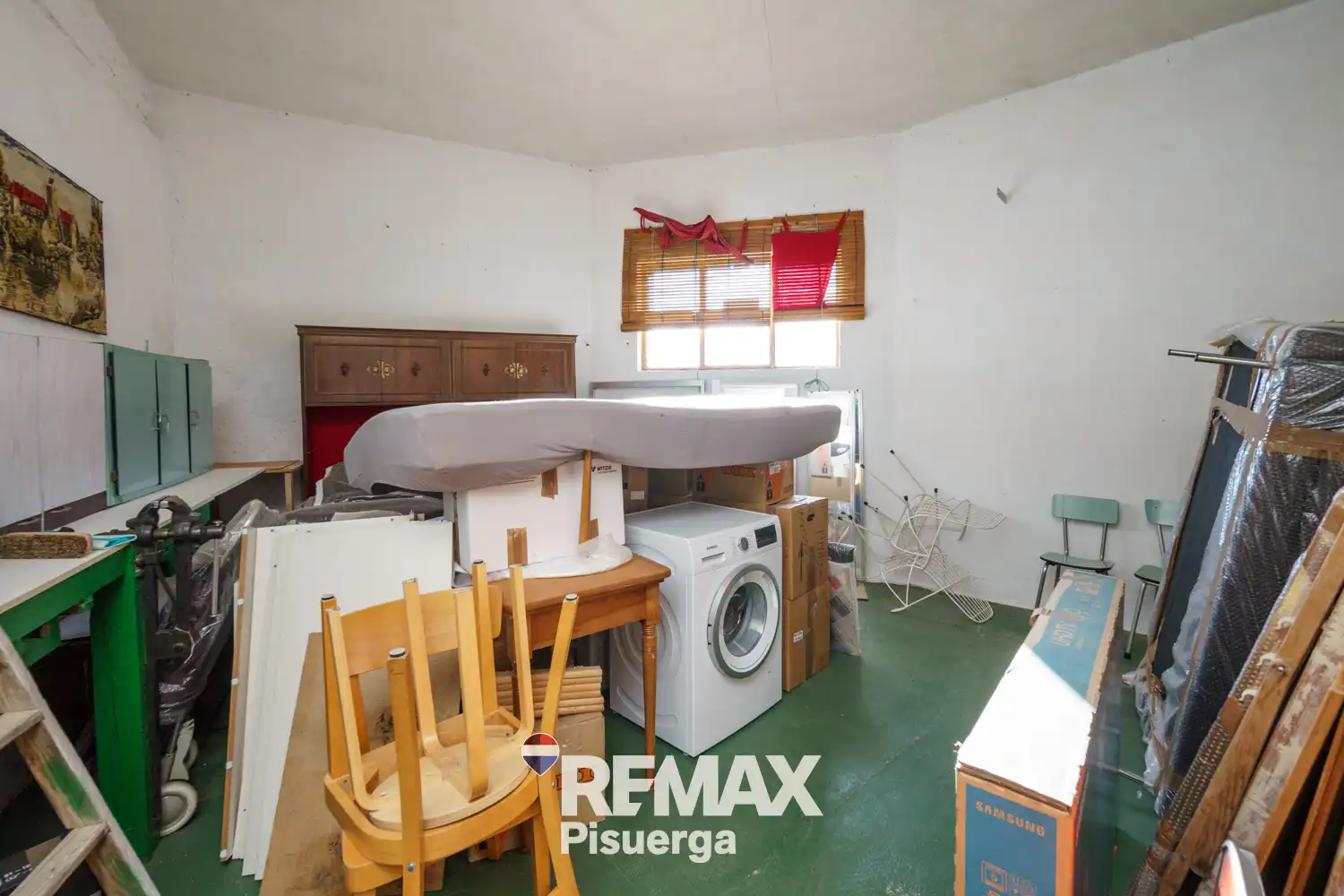 Casa o xalet en venda en Venta de Baños amb Jardí privat, Terrassa i Traster
