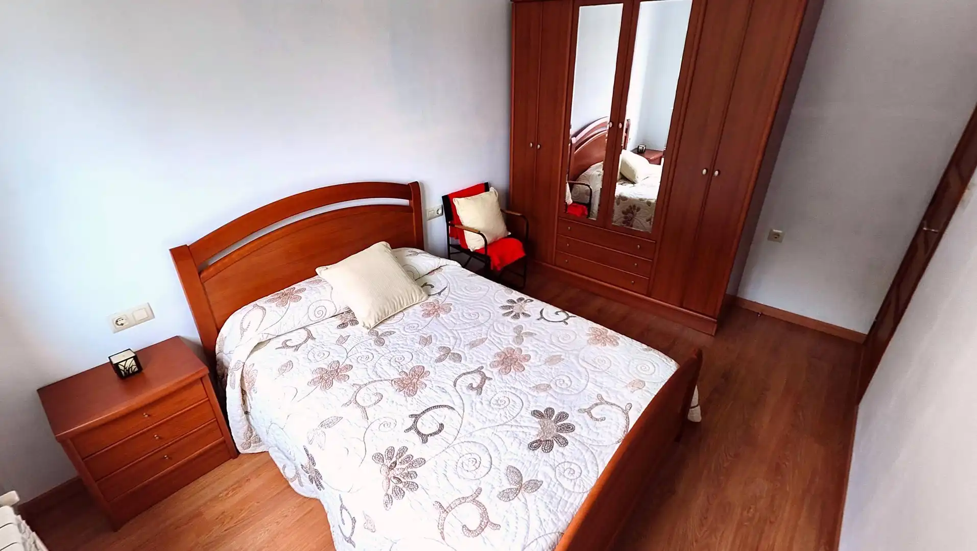 Habitación de Casa o chalet en venta en Oroso con Calefacción, Jardín privado y Amueblado