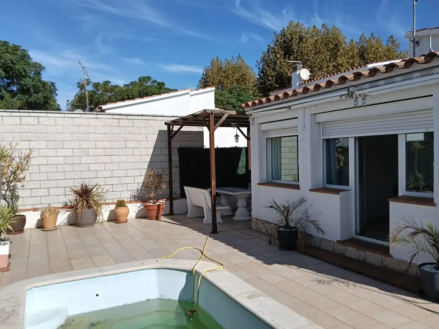 House with pool for sale in Pasaje Pani 166I, imagen 2
