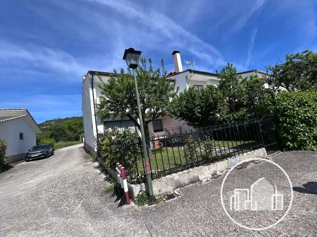 Casa a schiera in vendita a Valle de Tobalina, imagen 2