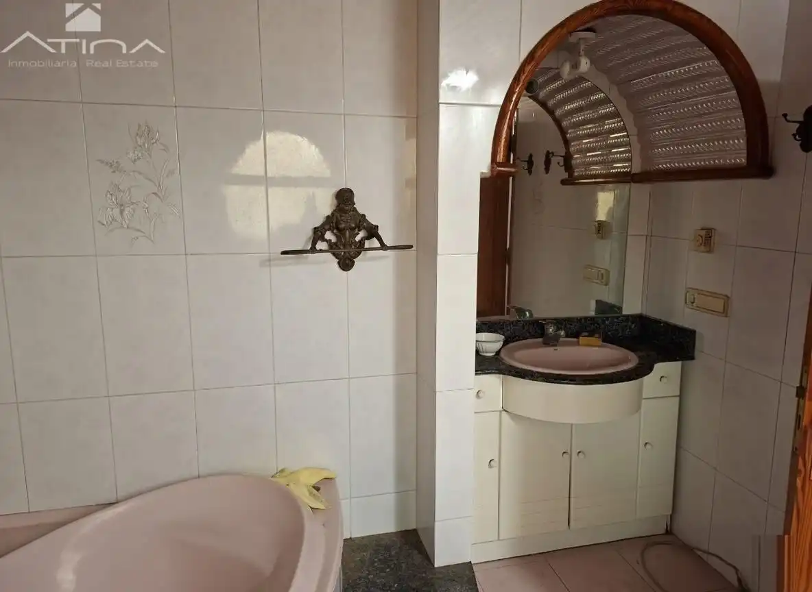 Baño de Casa o chalet en venta en Gandia con Aire acondicionado, Jardín privado y Terraza