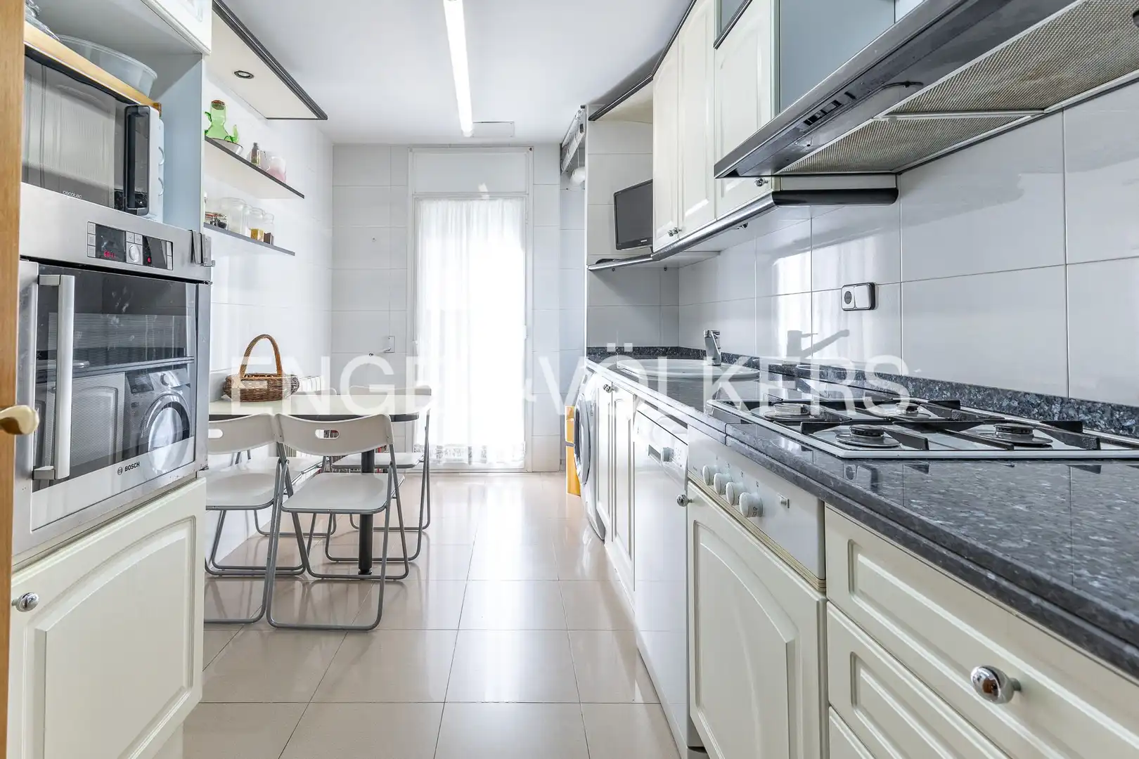 Cocina de Piso en venta en Terrassa con Aire acondicionado, Calefacción y Terraza