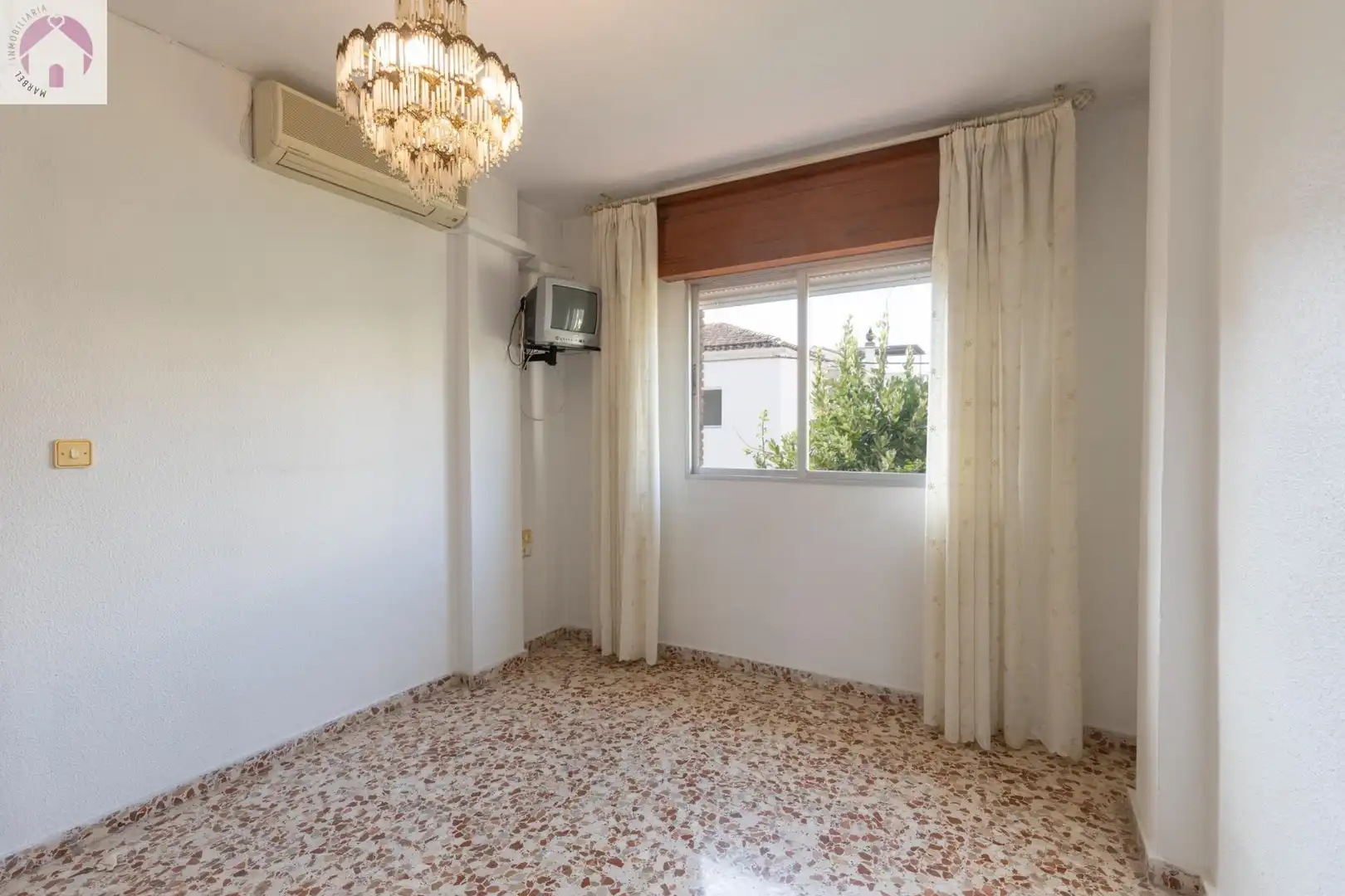Habitación de Casa adosada en venta en Maracena con Aire acondicionado, Calefacción y Terraza