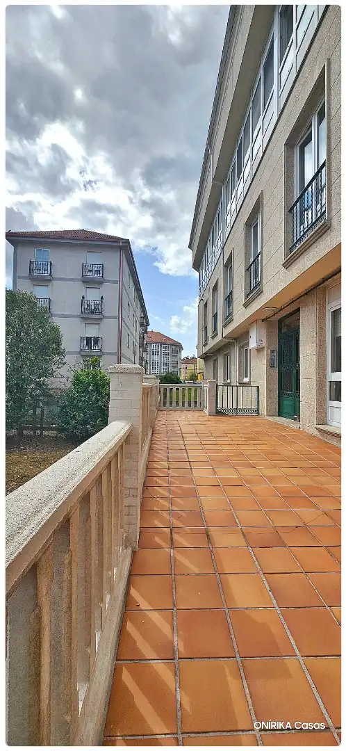 Vista exterior de Piso en venta en Ames con Calefacción, Amueblado y Horno