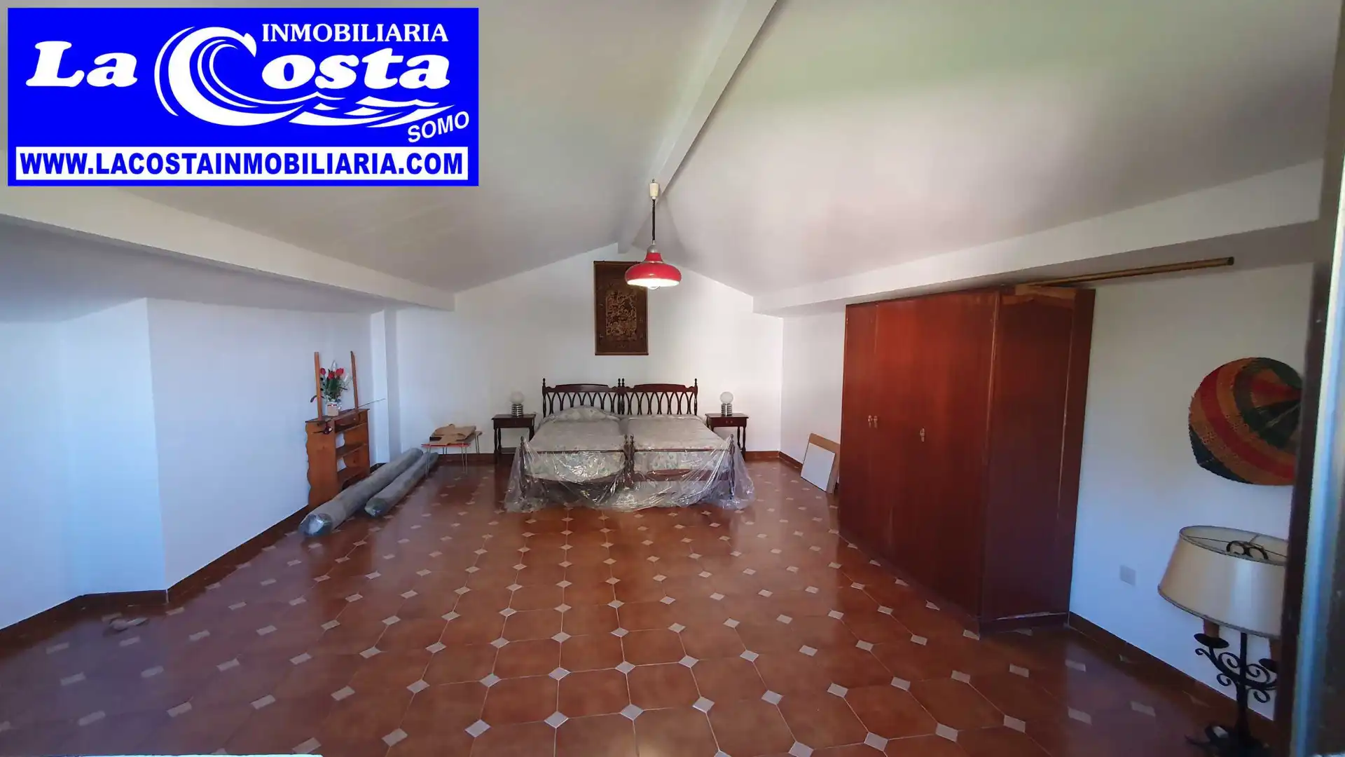 Habitación de Casa adosada en venta en Marina de Cudeyo con Jardín privado y Lavadora