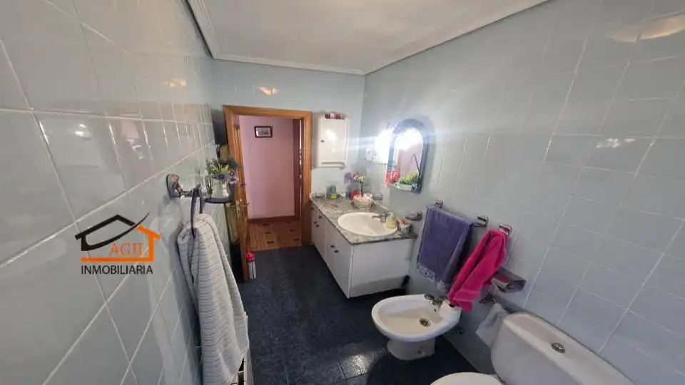 Baño de Piso en venta en Leganés con Aire acondicionado, Calefacción y Terraza