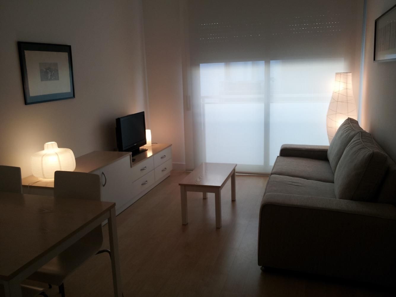 Sala d'estar de Pis de lloguer en Caldes de Montbui amb Aire condicionat, Calefacció i Parquet