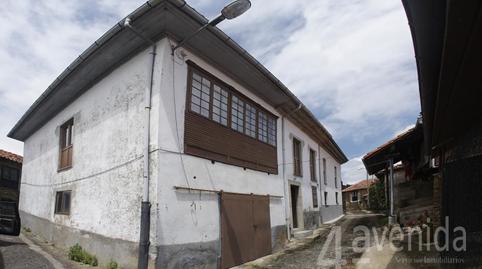 Foto 2 de Casa adosada en venda a Villarigan, 12, Pravia, Asturias