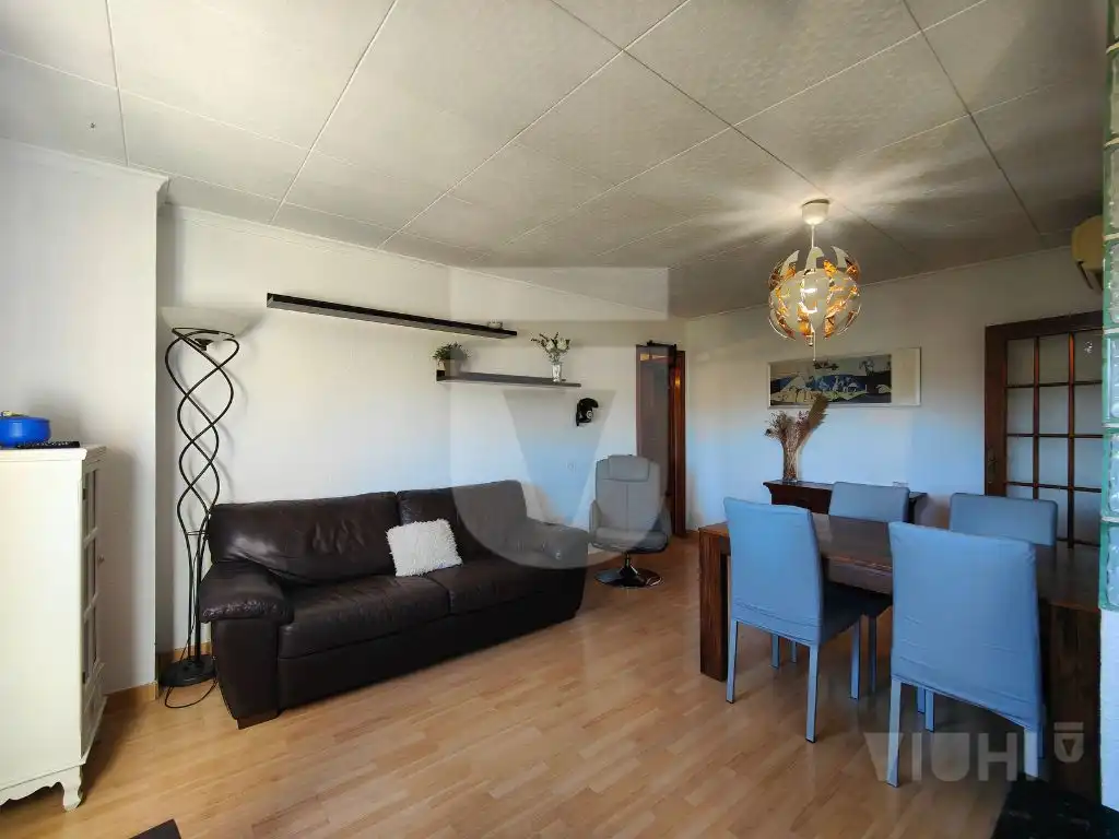 Living room of Attic for sale in Montgat  with Air Conditioner, Heating and Parquet flooring