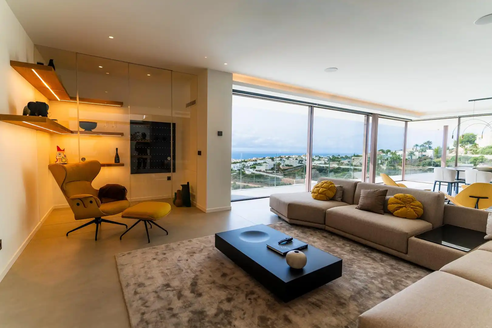 Chalet con piscina en venta en Cumbre del Sol, imagen 16