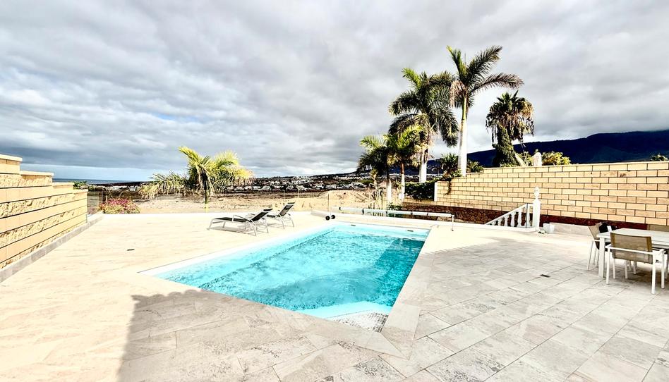 Foto 1 de Casa o xalet en venda a Calle Roque Nublo, Playa del Duque, Santa Cruz de Tenerife