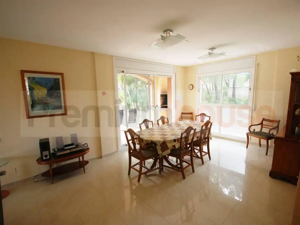 Detached house with pool for sale in Calle Farigola, imagen 2