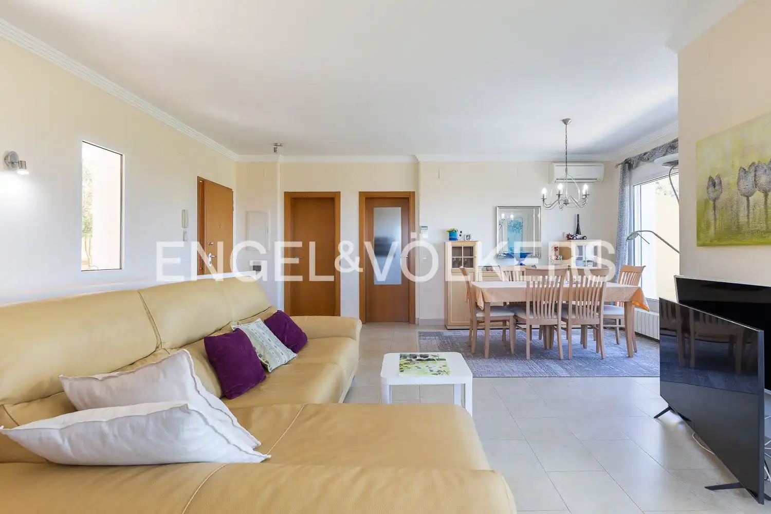 Sala de estar de Casa o chalet en venta en Dénia con Calefacción y Jardín privado