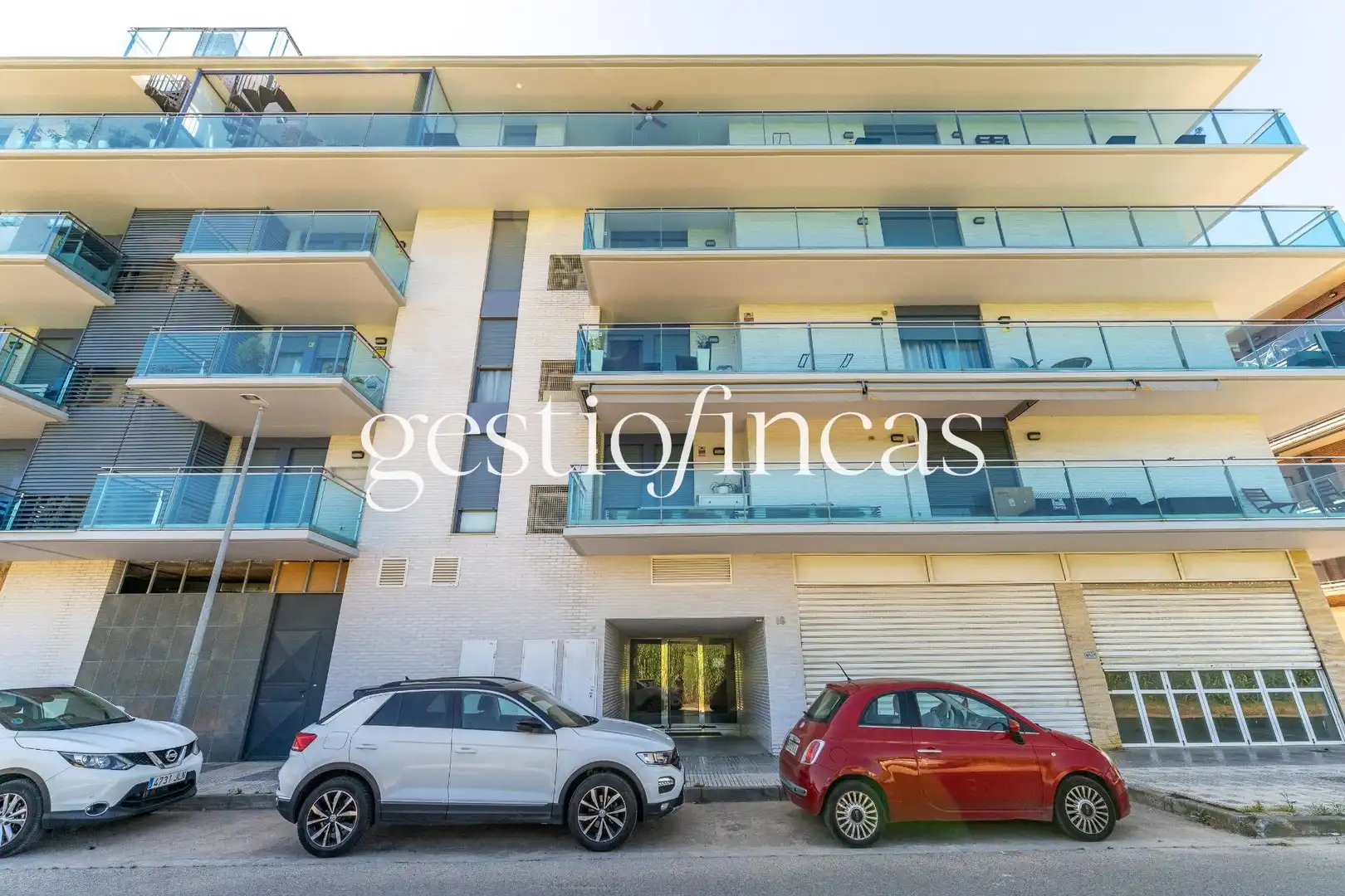 Vista exterior de Pis en venda en Cambrils amb Calefacció, Terrassa i Balcó