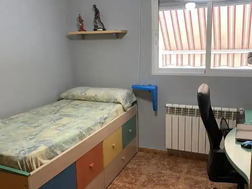 Dormitori de Pis en venda en Vilamarxant amb Aire condicionat i Balcó