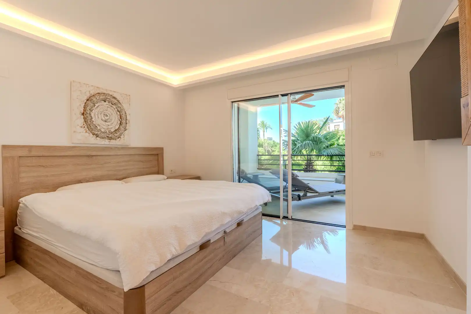 Apartament amb piscina en venda a Nueva Andalucía, imagen 19