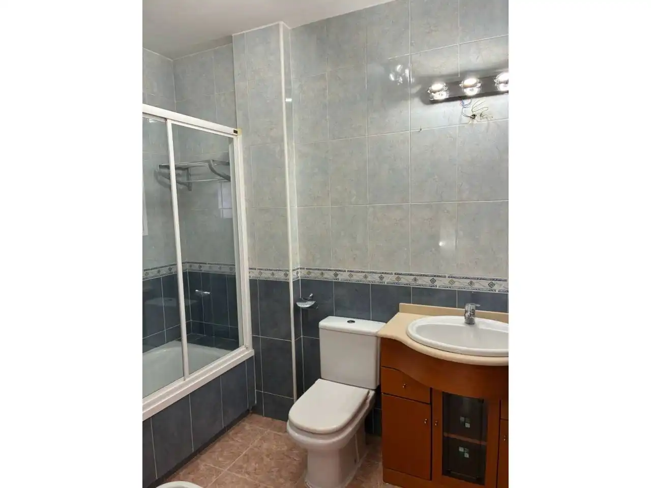 Badezimmer von Wohnungen zum Verkauf in Alguazas mit Klimaanlage und Terrasse