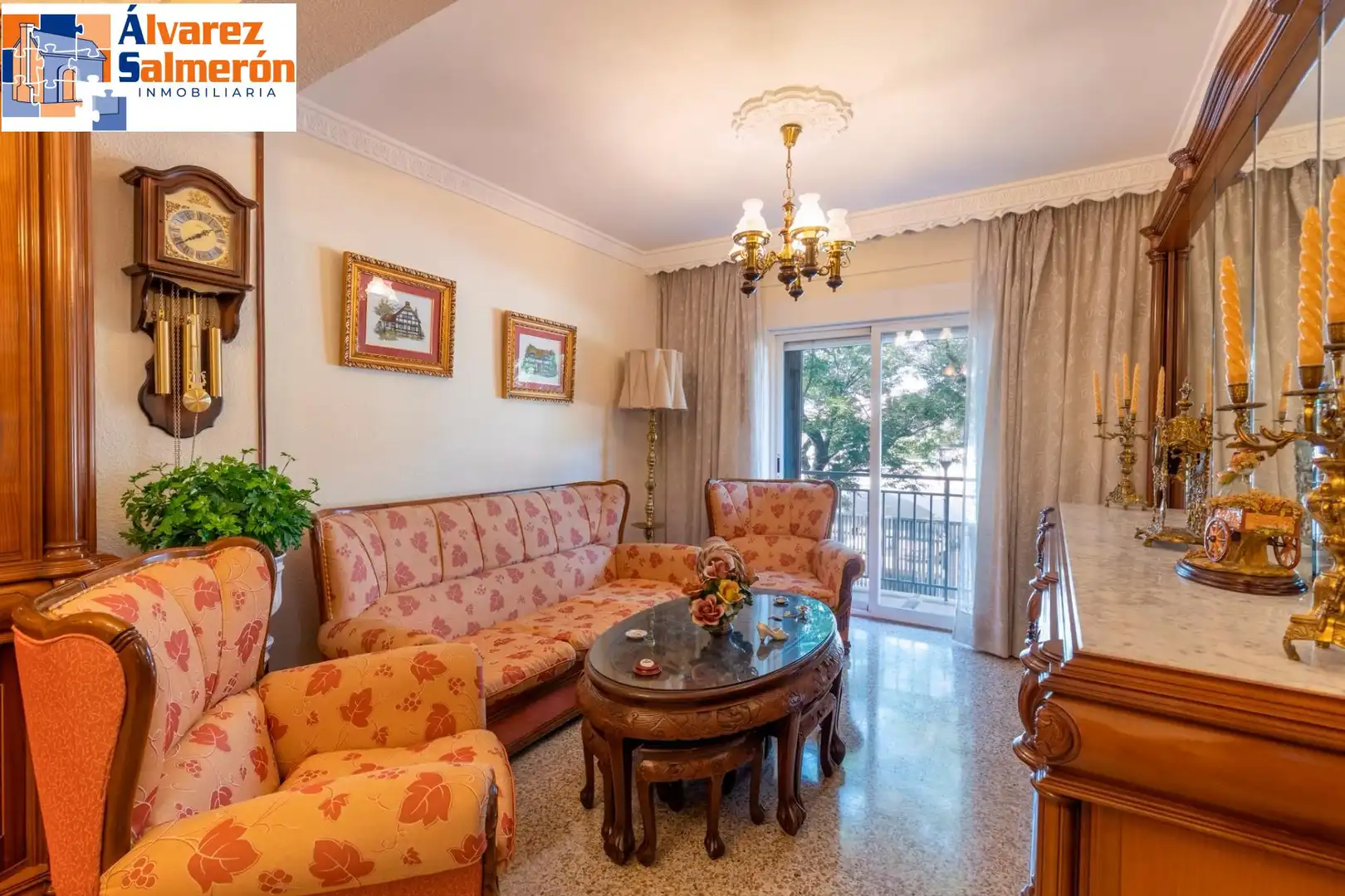 Appartamento con terrazza in vendita a Calle HALCON