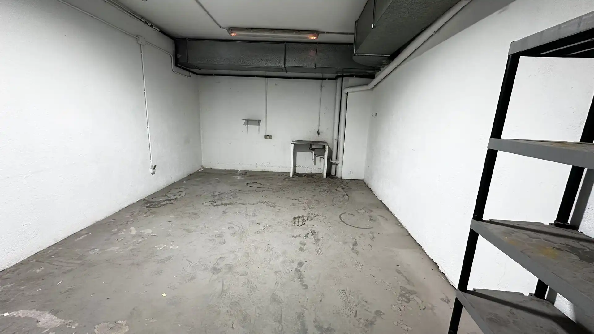 Nave industrial en venta en Riudellots de la Selva