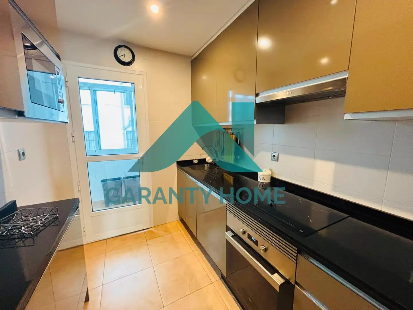 Flat with terrace to rent in Ruta de la Plata, imagen 2