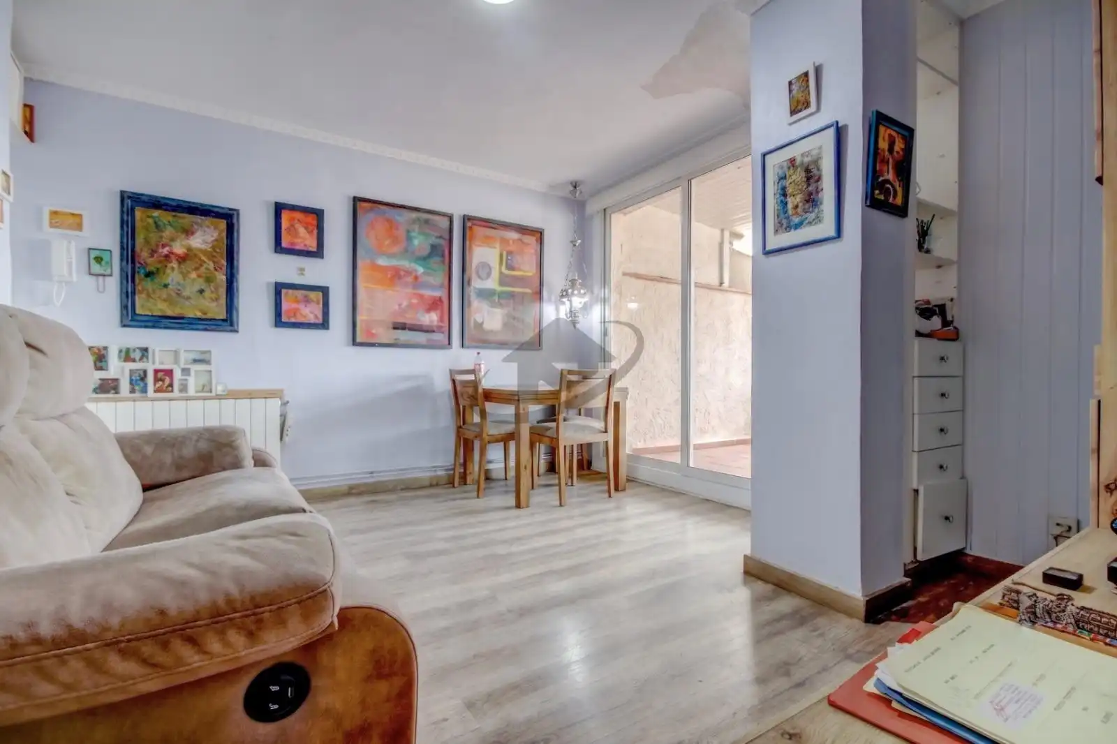 Sala d'estar de Àtic en venda en Barberà del Vallès amb Calefacció i Terrassa