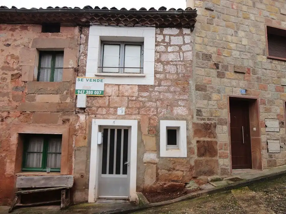 Exterior view of Houses for sale in Salas de los Infantes  with Heating and Furnished