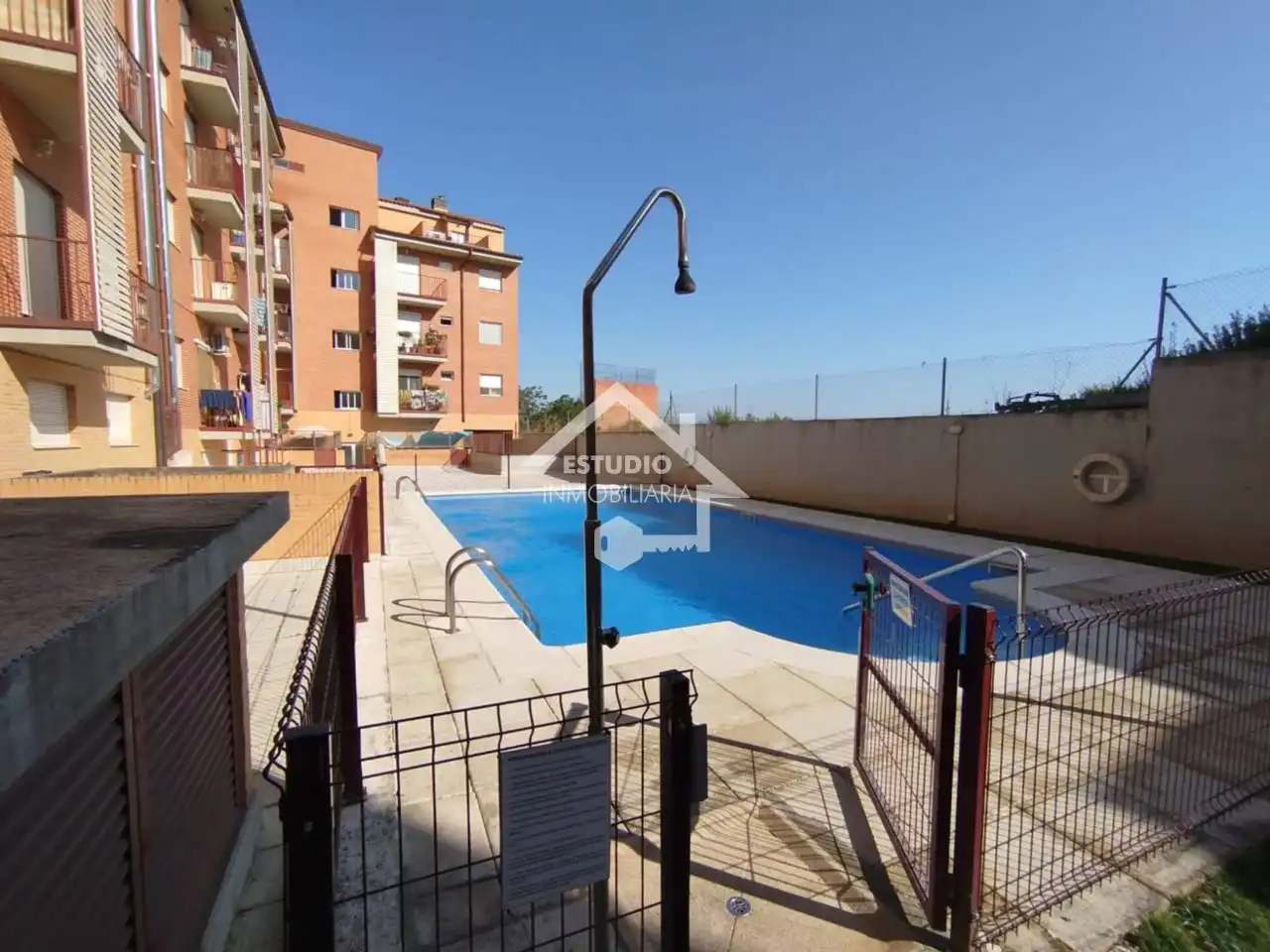 Casa o chalet en venta en Calle Rafael Azcona, Villamediana de Iregua