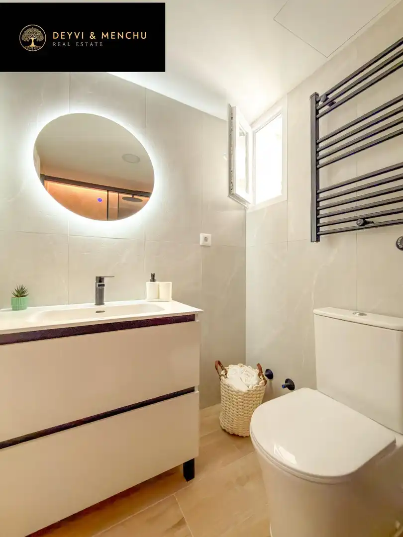 Badezimmer von Wohnung zum Verkauf in Madrid mit Klimaanlage, Heizung und Möbliert