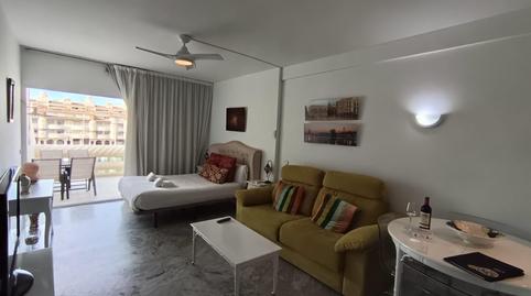 Foto 3 de Estudi en venda a Puerto Marina, Benalmádena