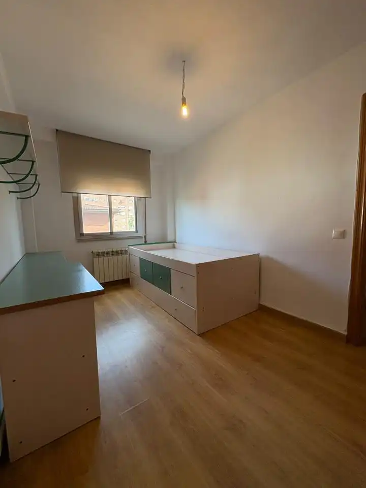 Habitación de Piso para compartir en Talavera de la Reina con Amueblado