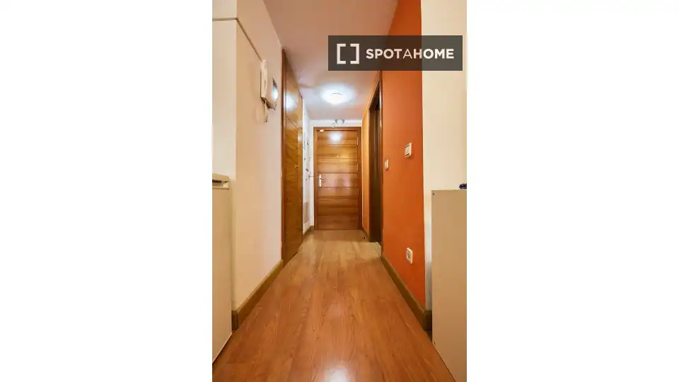 Room in Universidad - Malasaña