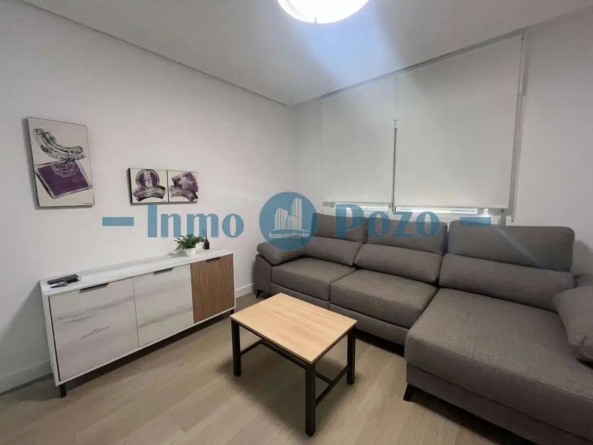 Sala d'estar de Apartament en venda en Almendralejo amb Moblat