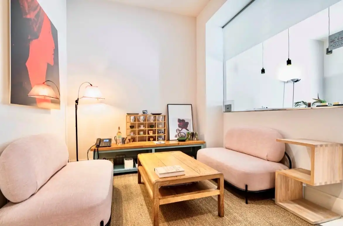 Wohnzimmer von Geschaftsraum zum Verkauf in Madrid mit Klimaanlage, Heizung und Internet
