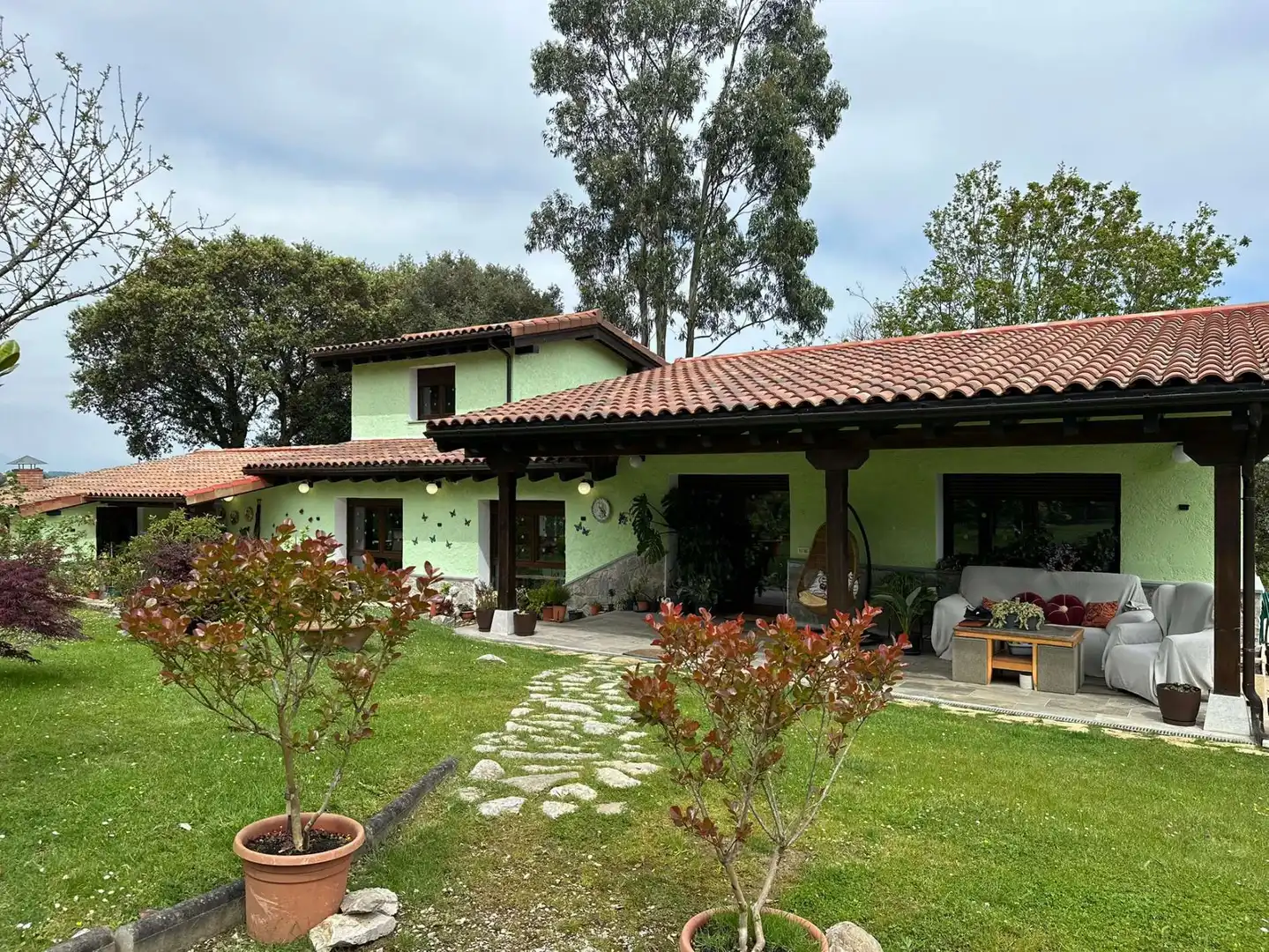 Vista exterior de Casa o chalet en venta en Llanes con Calefacción, Jardín privado y Terraza