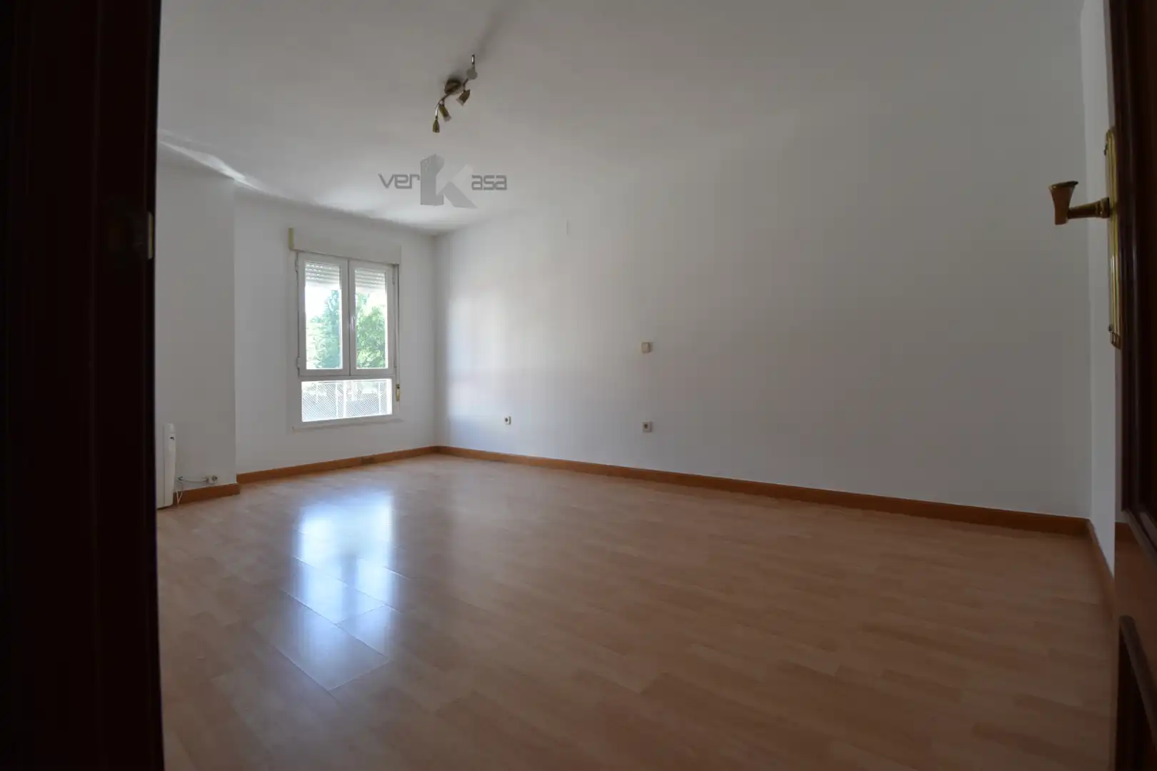 Schlafzimmer von Einfamilien-Reihenhaus zum Verkauf in San Martín de la Vega mit Klimaanlage, Heizung und Privatgarten