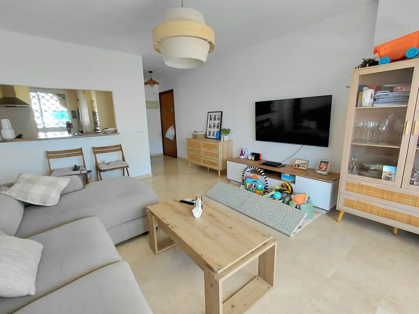 Sala de estar de Apartamento en venta en Benalmádena con Aire acondicionado, Terraza y Horno