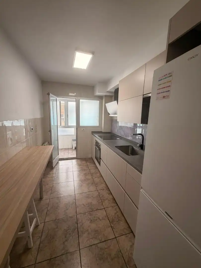 Küche von Wohnung zum Verkauf in Sagunto / Sagunt mit Möbliert, Ofen und Waschmaschine