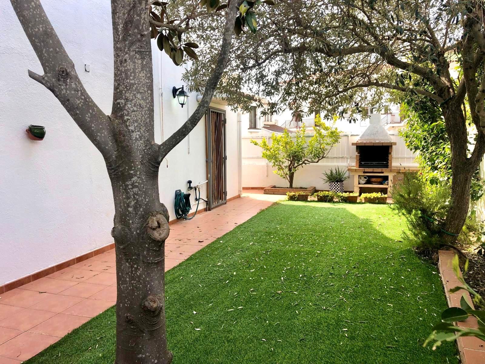 Jardí de Casa adosada en venda en Altafulla amb Aire condicionat, Calefacció i Jardí privat
