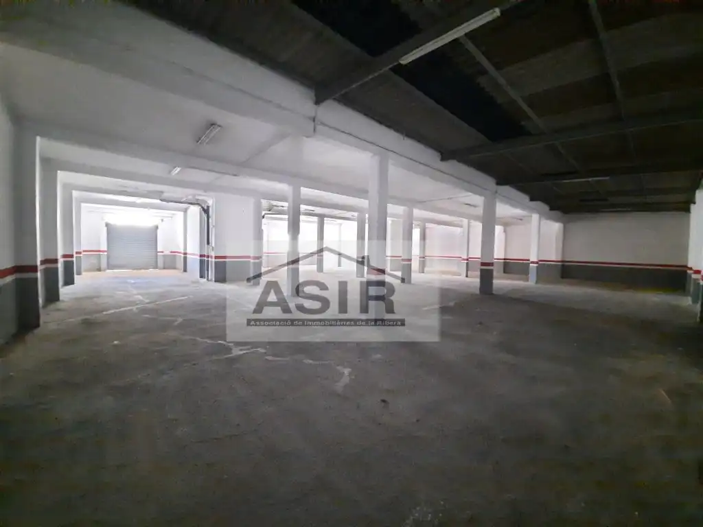 Nau industrial en venda en Alzira