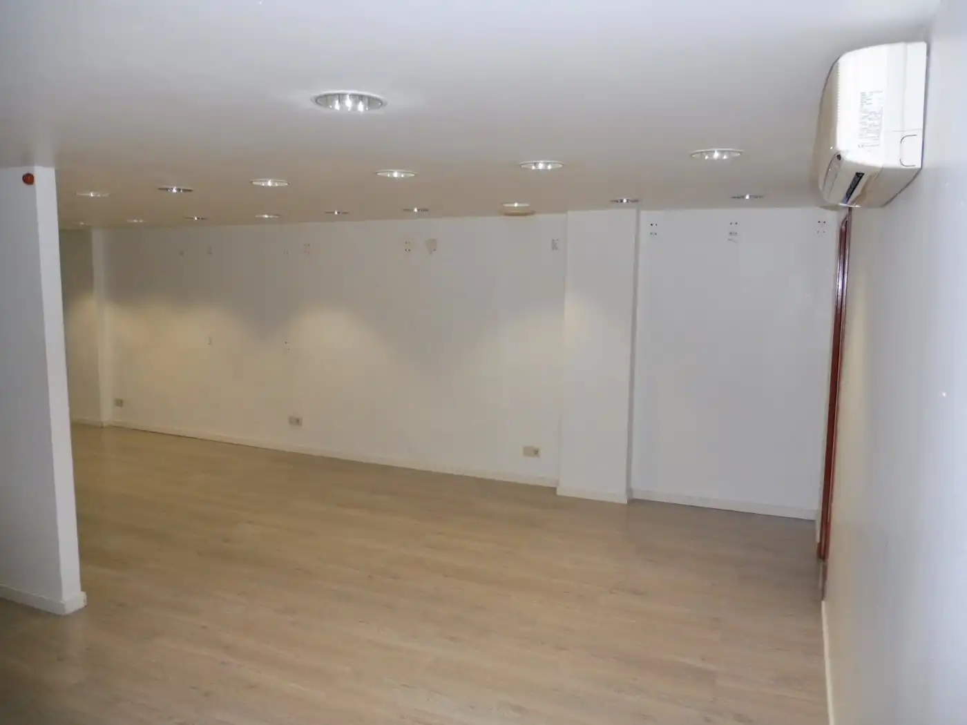Local comercial en venda a Centro, imagen 9
