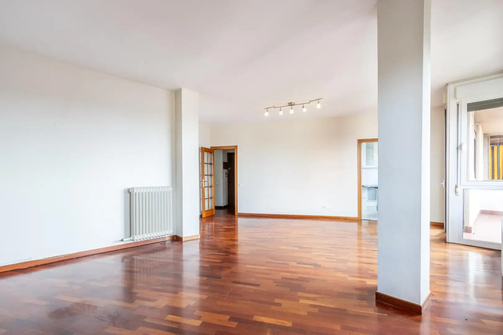 Attic for sale in Sabadell  with Air Conditioner, Heating and Parquet flooring