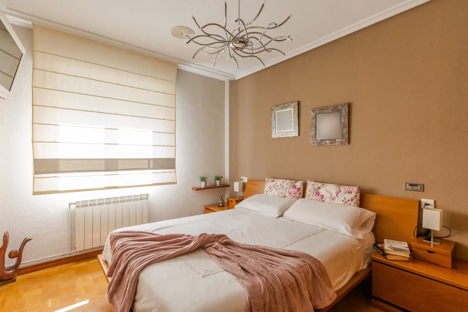 Bedroom of Flat for sale in  Pamplona / Iruña  with Heating, Parquet flooring and Terrace