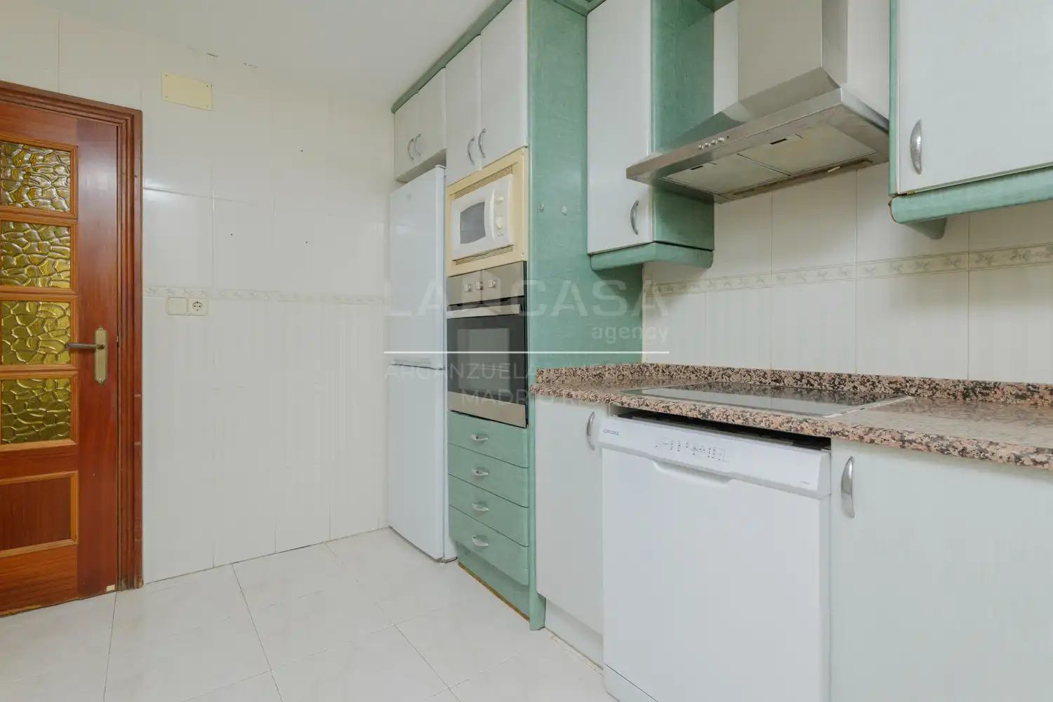 Kitchen of Flat for sale in Madrid  with Heating and Terrace